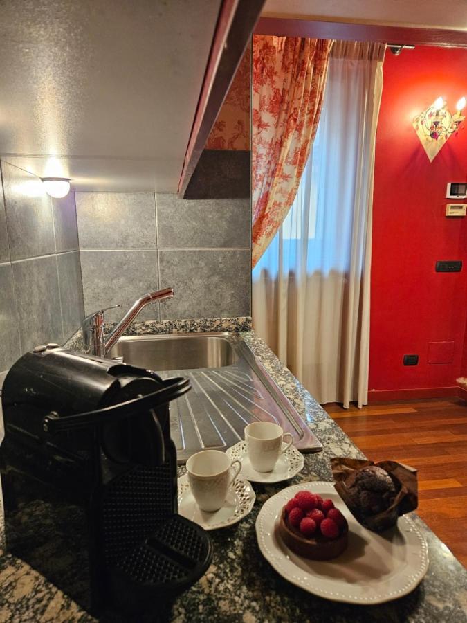 Mansarda Brera Apartment Milan Exterior photo